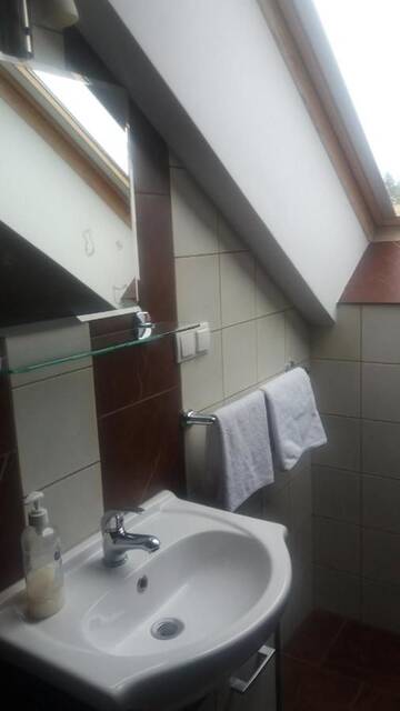 Фото номера Двухместный номер с 1 кроватью Гостевой дом Gościniec Słoneczny г. Drzonków 5